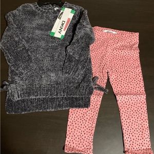 Baby outfit size 18 months